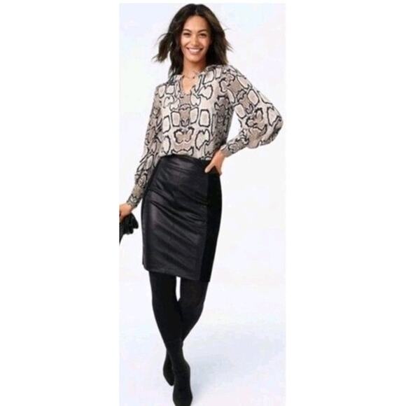 CAbi Snake Print Women's Blouse SZ Small Shirt French Cuff Career Style 3759 - Picture 2 of 14